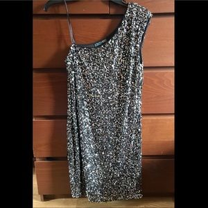 Adrianna Papell Sequins Cocktail Dress